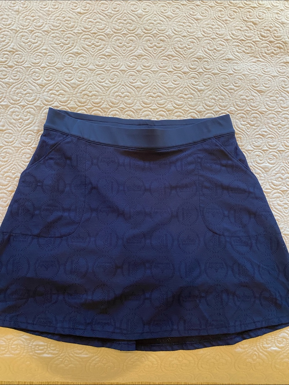 Peter Millar navy blue golf / tennis skirt size medium